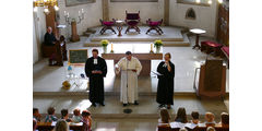 Ökumenischer Einschulungsgottesdienst in St. Crescentius (Foto: Karl-Franz Thiede)